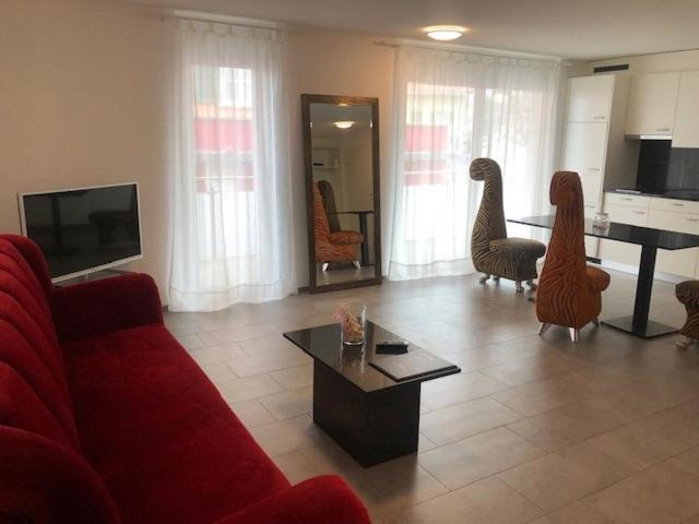 Hotel Hippel Krone Kerzers Eksteriør bilde